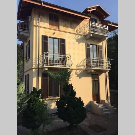 Villa Peachey, Intero Piano Con Giardino Stresa Ngoại thất bức ảnh